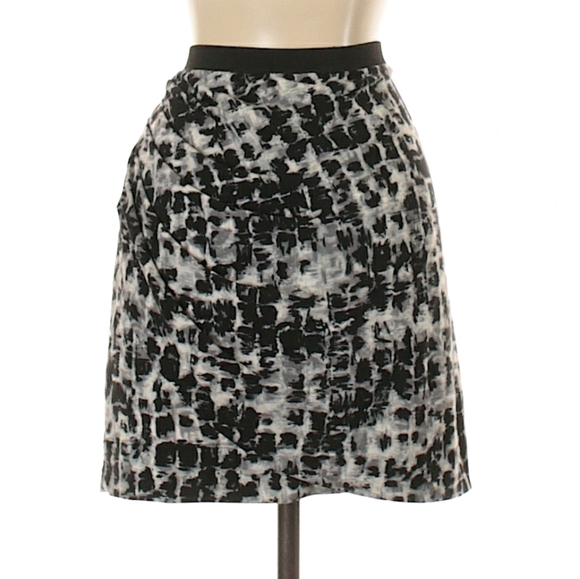 Max Azaria Small Skirt - Picture 3 of 7